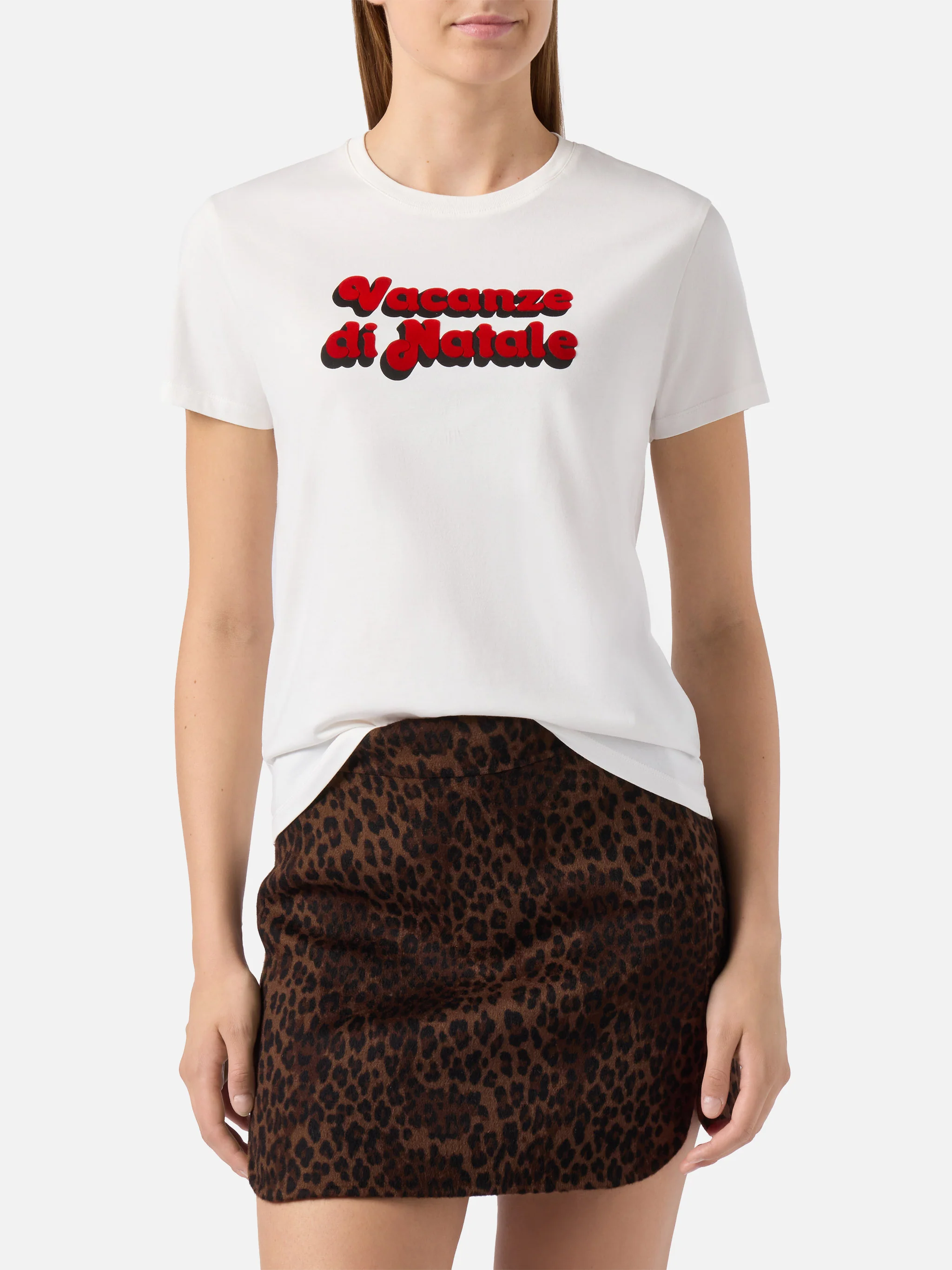 Emilie organic cotton T-shirt in white with Vacanze di Natale flock print | VACANZE DI NATALE SPECIAL EDITION
