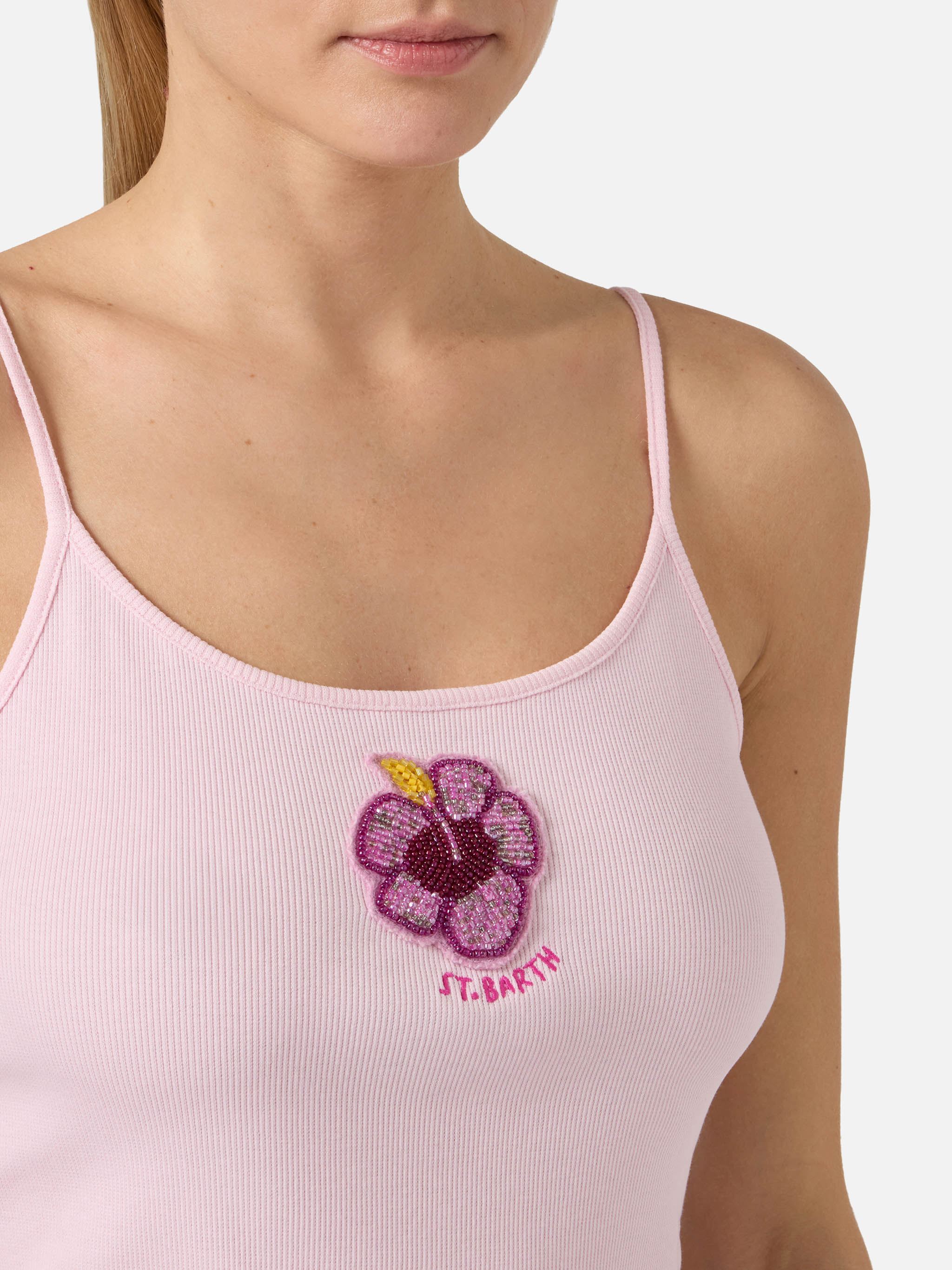 Pink Zaira tank top with embroidered logo and bead patch - Image 3