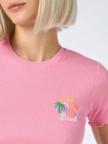 Serena ribbed cotton t-shirt with Après Beach embroidery